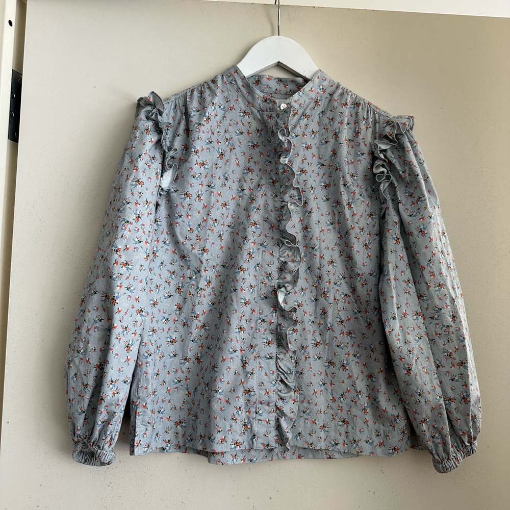Something Navy Floral Button Down Ruffle Top - image 4